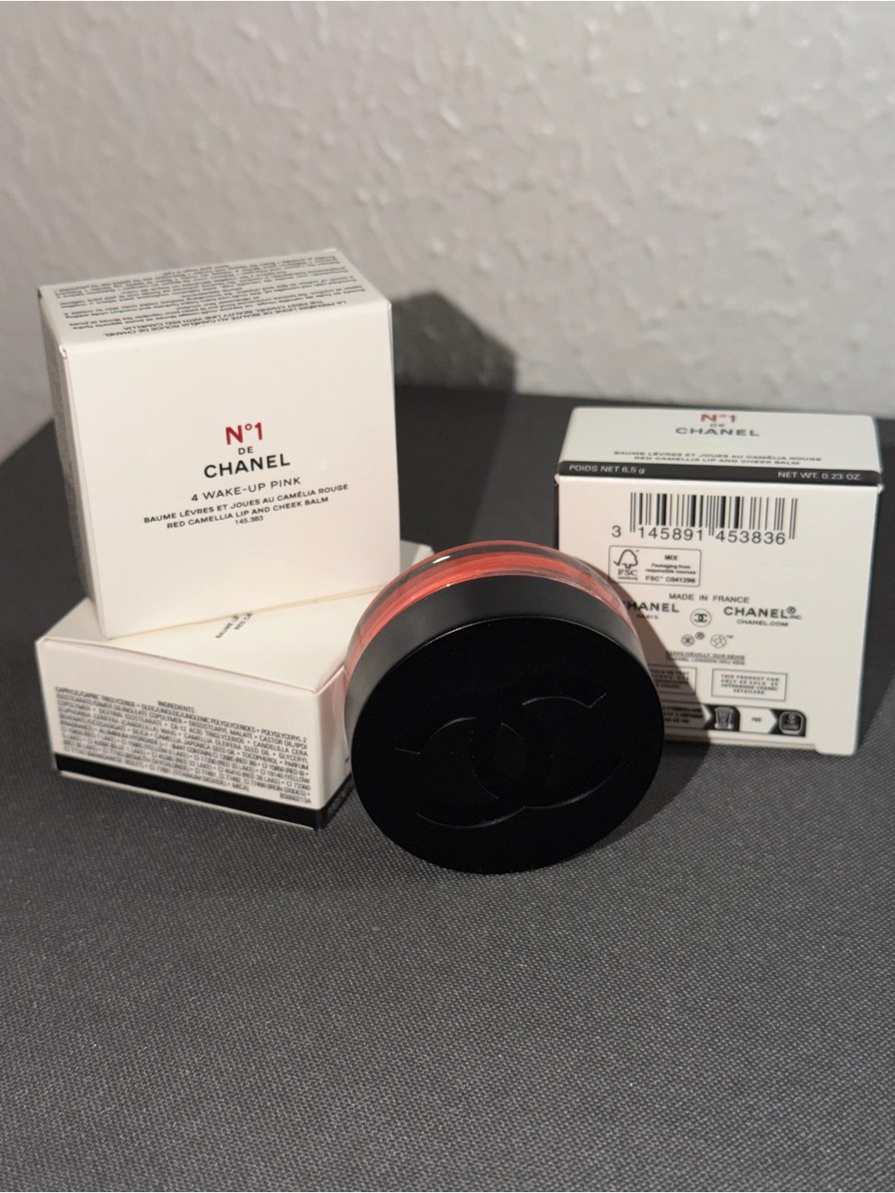 CHANEL N°1 lip & Cheek Balm-4 wake up pink